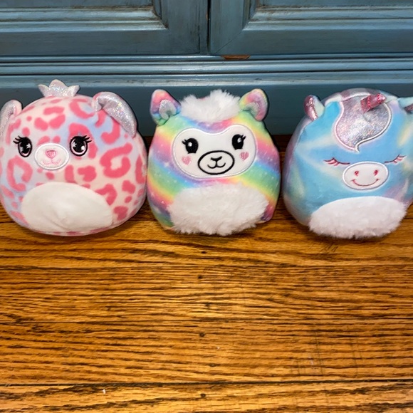 Squishmallow set of 3 scented mystery bag nwot - Picture 1 of 3